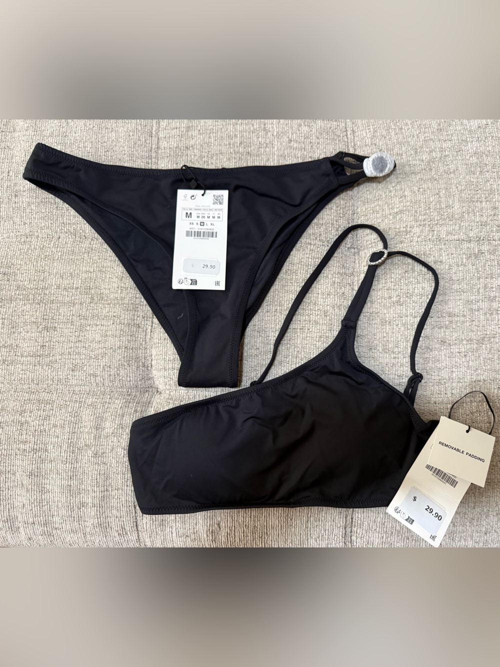 NWT! Zara Black Women's Bikini Set with Removable Padding. Medium.